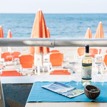 Angela Beach Aparthotel Platanias  Bagian luar foto