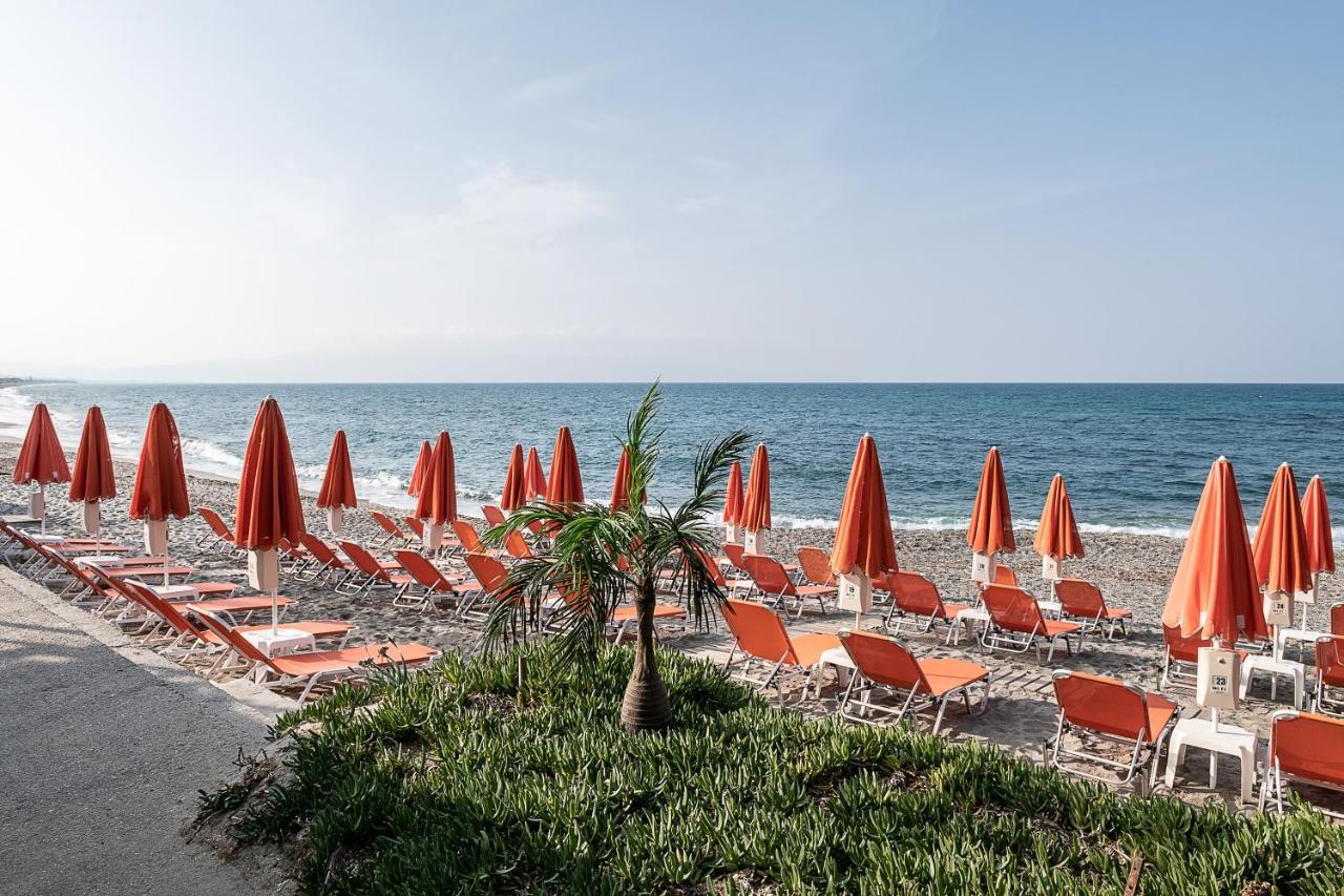 Angela Beach Aparthotel Platanias  Bagian luar foto