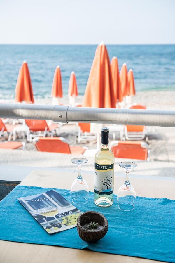 Angela Beach Aparthotel Platanias  Bagian luar foto