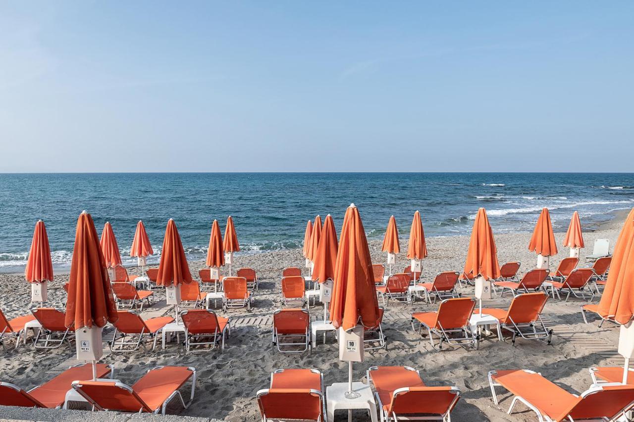 Angela Beach Aparthotel Platanias  Bagian luar foto