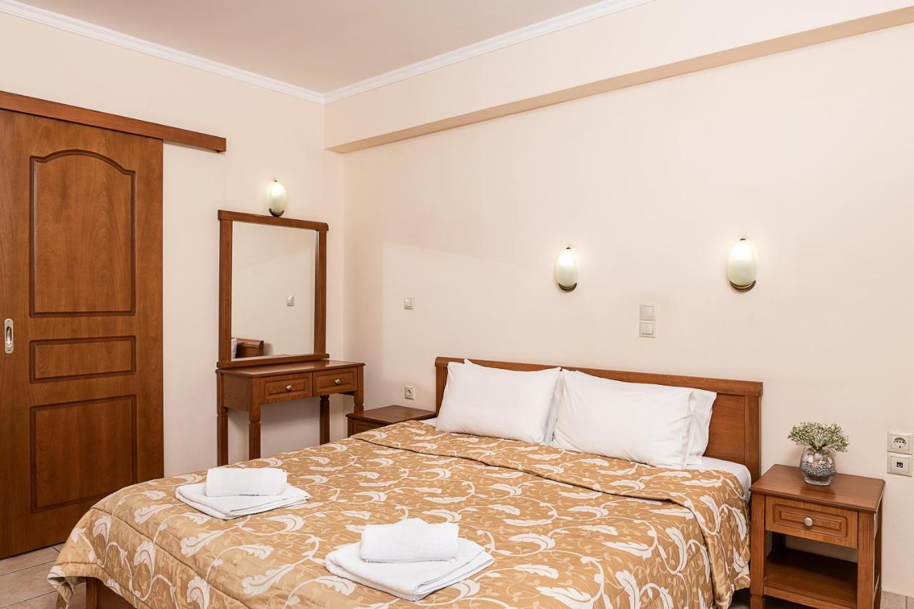 Angela Beach Aparthotel Platanias  Bagian luar foto