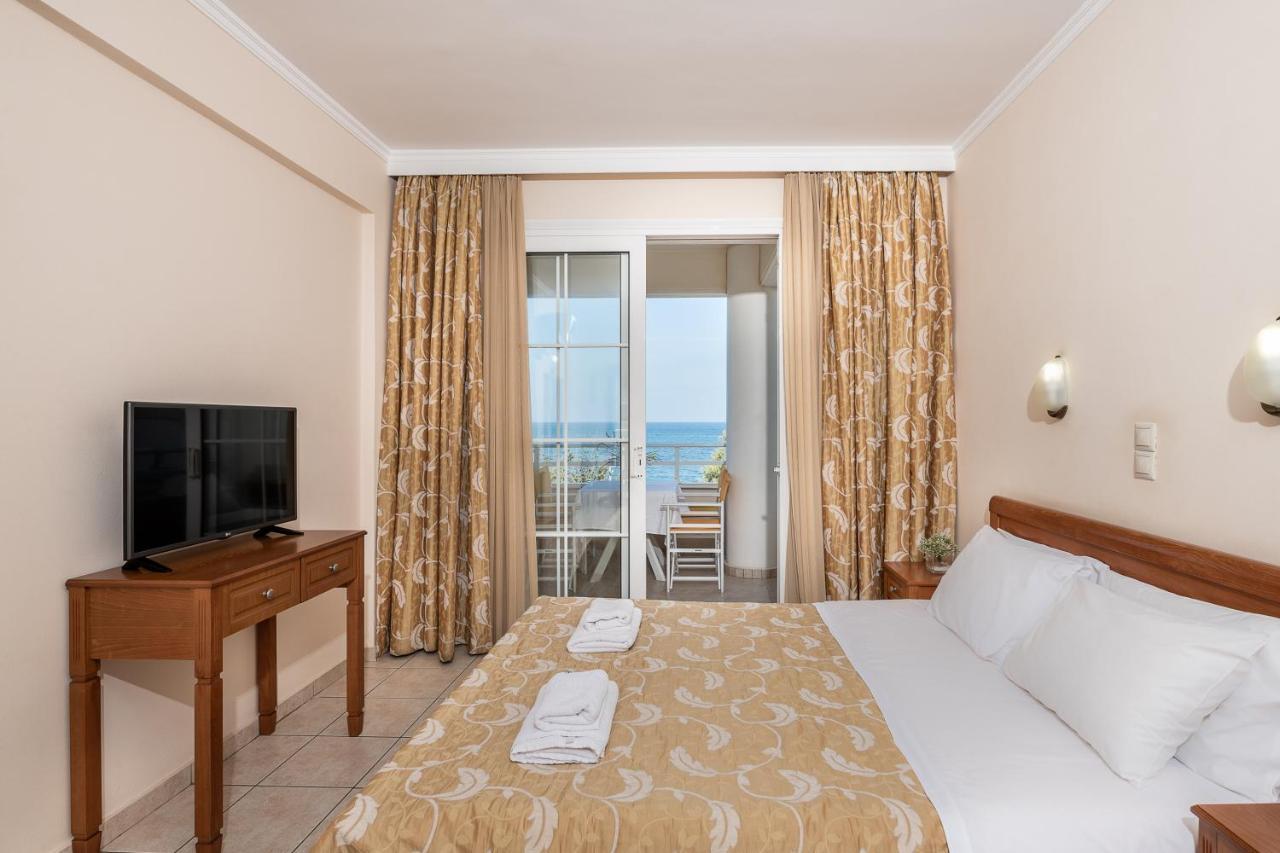 Angela Beach Aparthotel Platanias  Bagian luar foto
