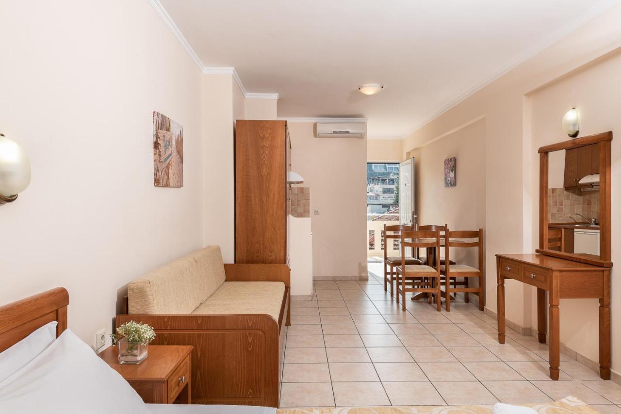 Angela Beach Aparthotel Platanias  Bagian luar foto